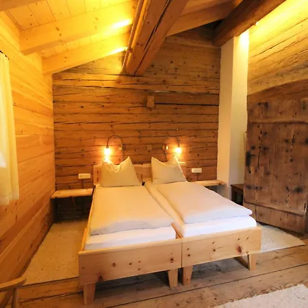 シャレー In Tyrol On St Johanns Slope *