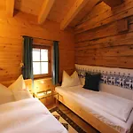 Chalet In Tyrol On St Johanns Slope Apfeldorf